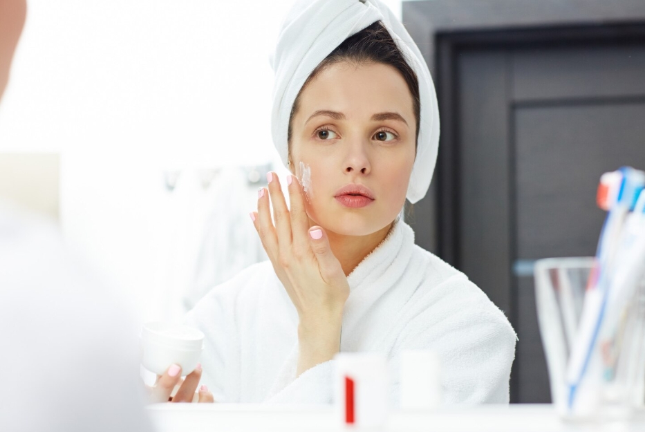Best Acne Treatment Products for Sensitive Skin